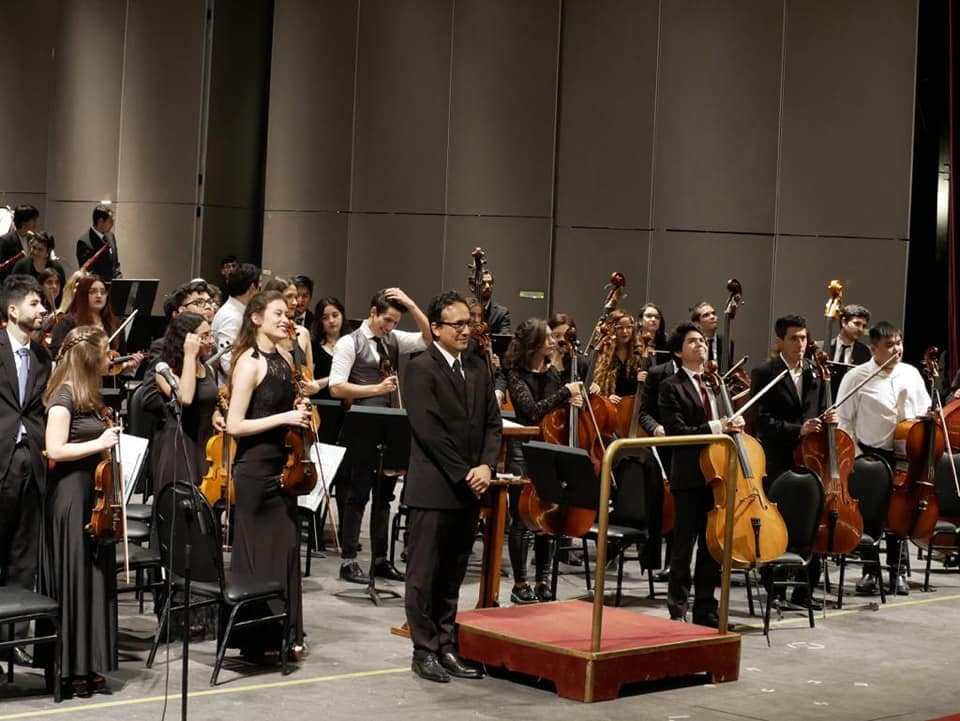 La Orquesta Académica en uno de sus conciertos en el Teatro del Libertador